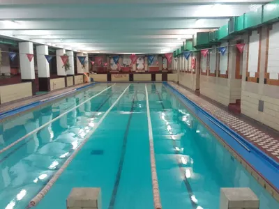 Nauka pływania Kraków Michał Gawor Basen YMCA Polska Nurkowanie, Szkoła SUP